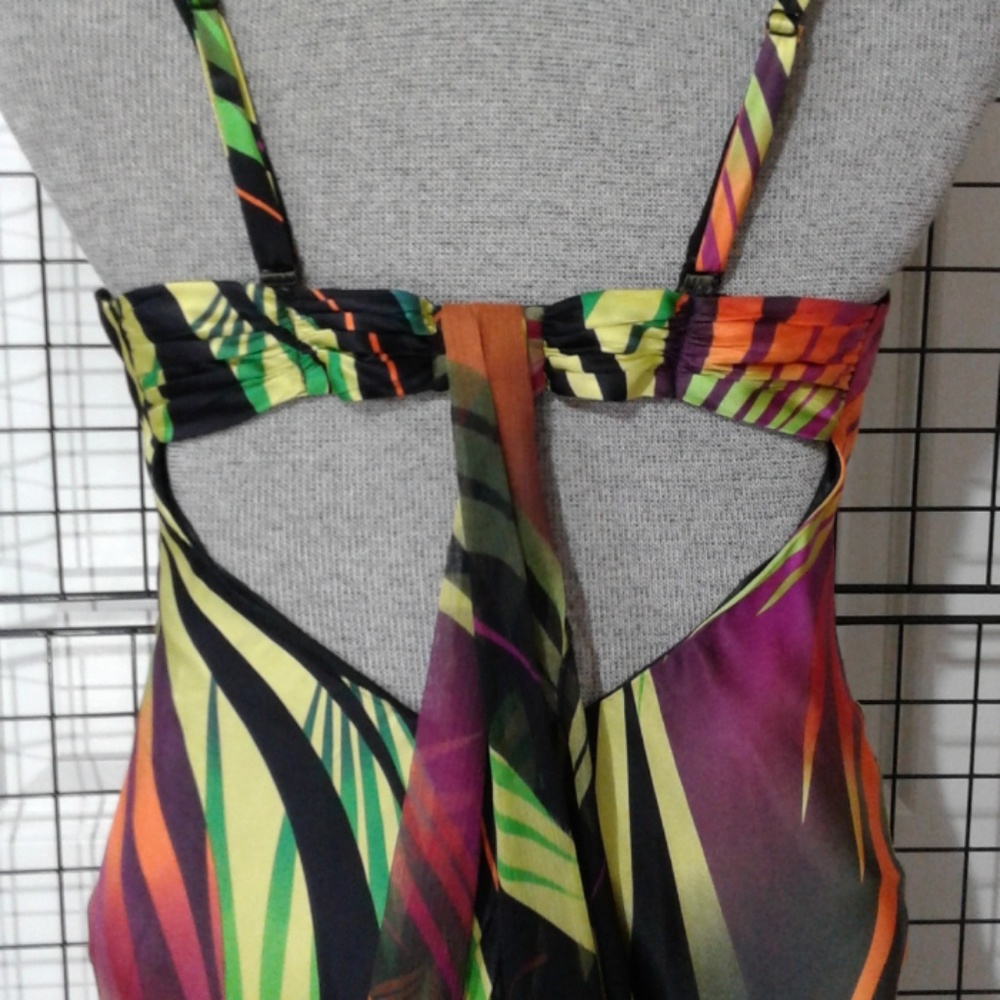100% Silk Open Back Mermaid Cocktail Dress. NWOT - Picture 7 of 9